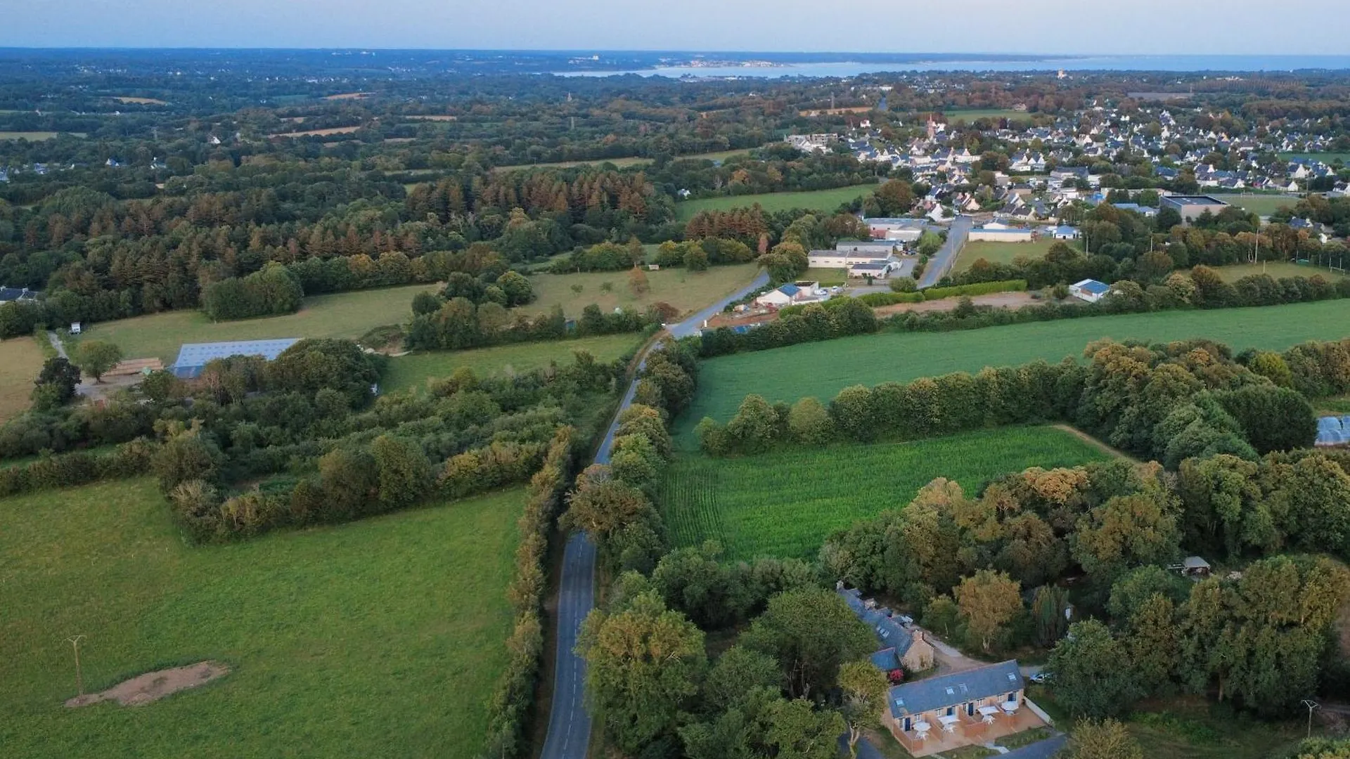 Ferme Du Rest Entre Terre Et Mer Pleuven